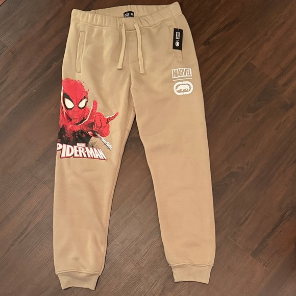 Marvel Other - Ecko Marvel Spider-Man Beige Joggers Men’s size medium